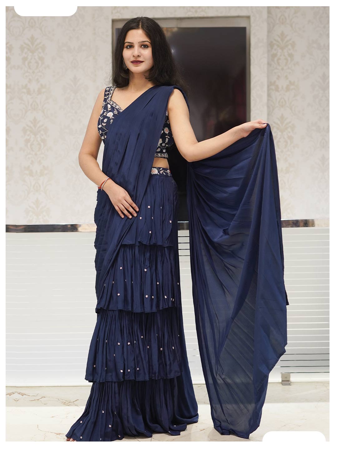 Naqsh Navy Blue Traditional Saree