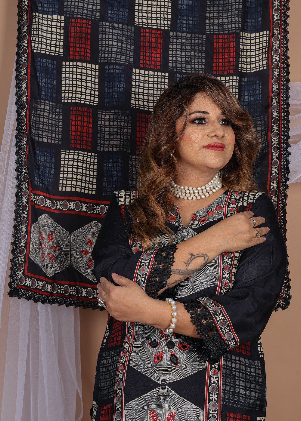 Naqsh Black Exclusive Cotton Suit