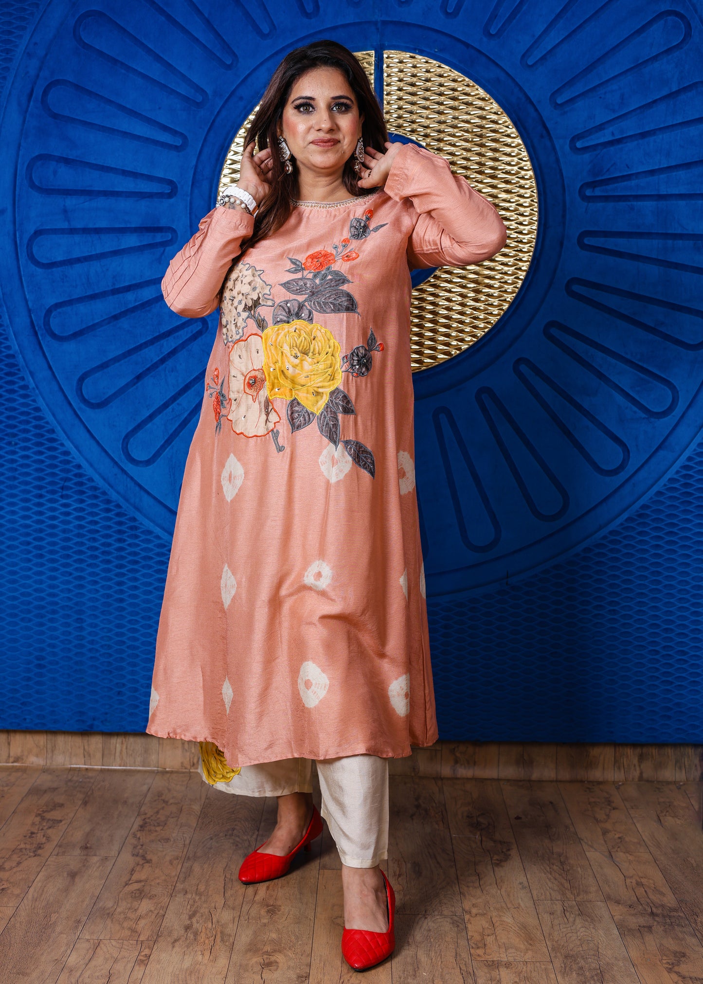Naqsh Bloom Charm โ Floral Kurta Set