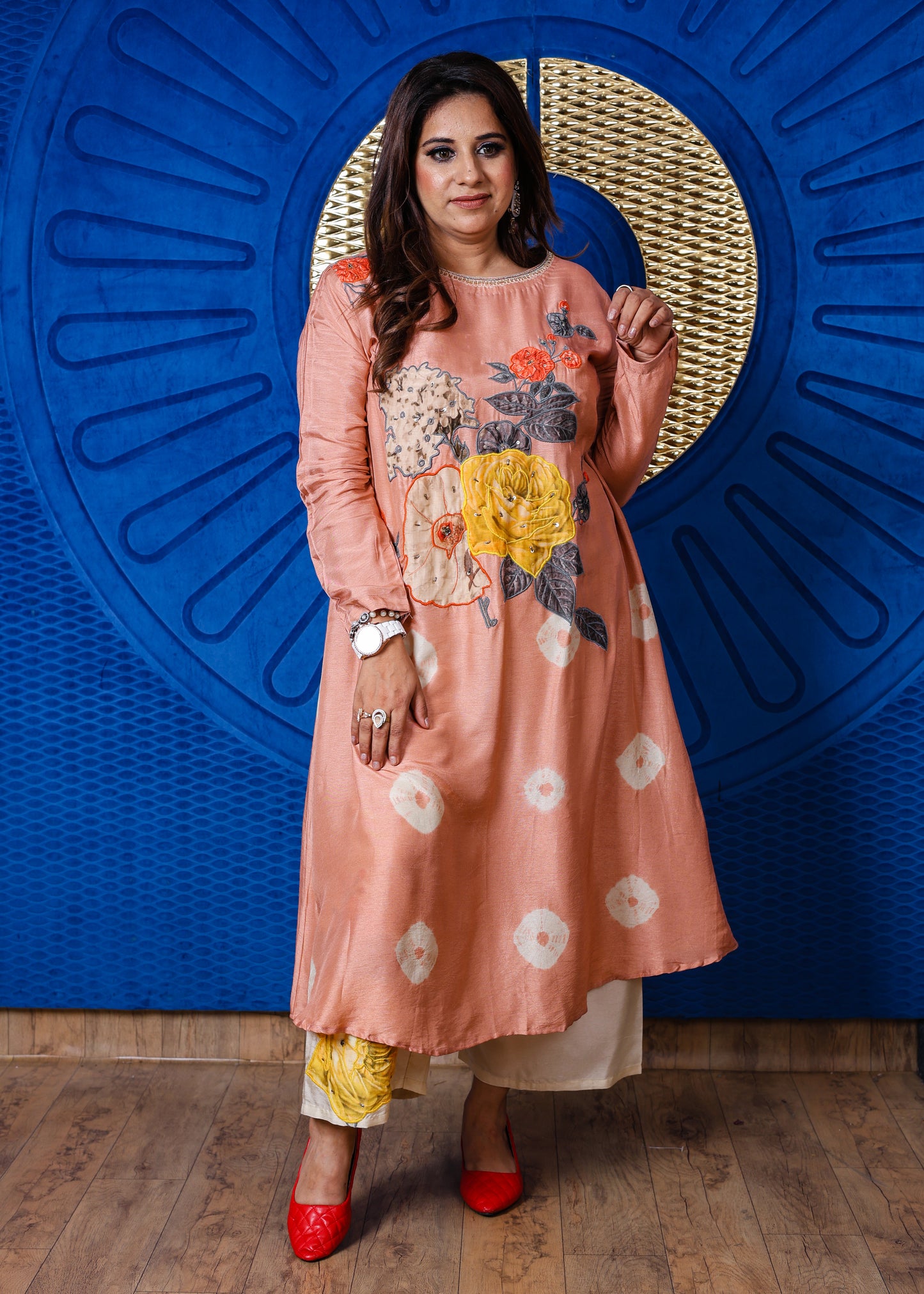 Naqsh Bloom Charm โ Floral Kurta Set