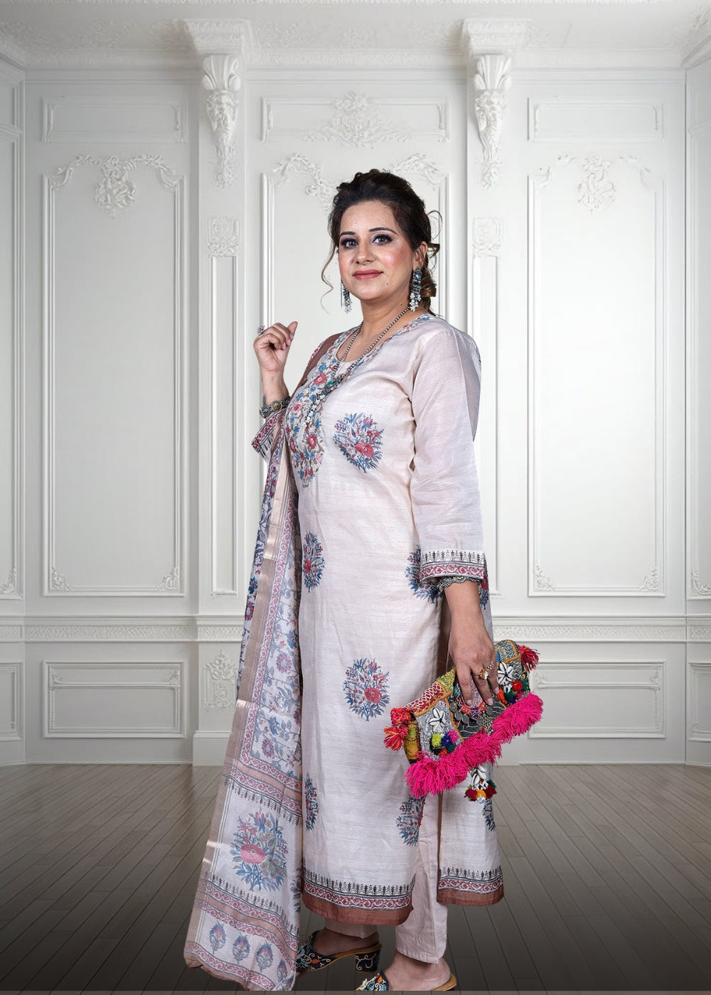 Naqsh Linen Suit with Digital Print (Image)