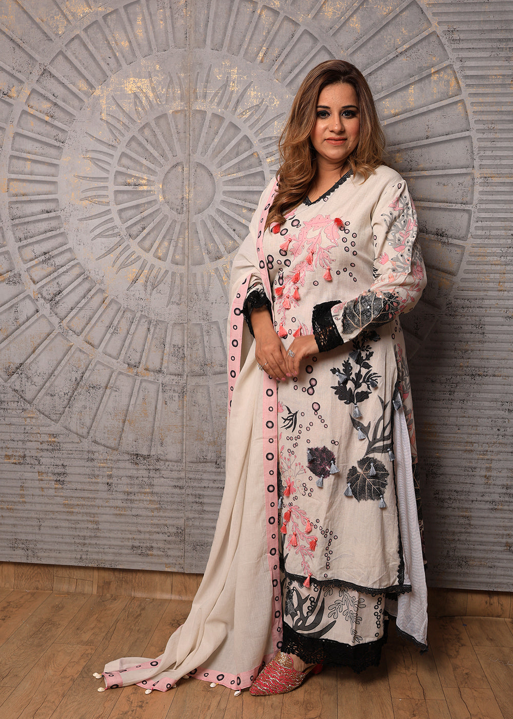 Naqsh Digital Print & Hand Work Cotton Suit (Image)