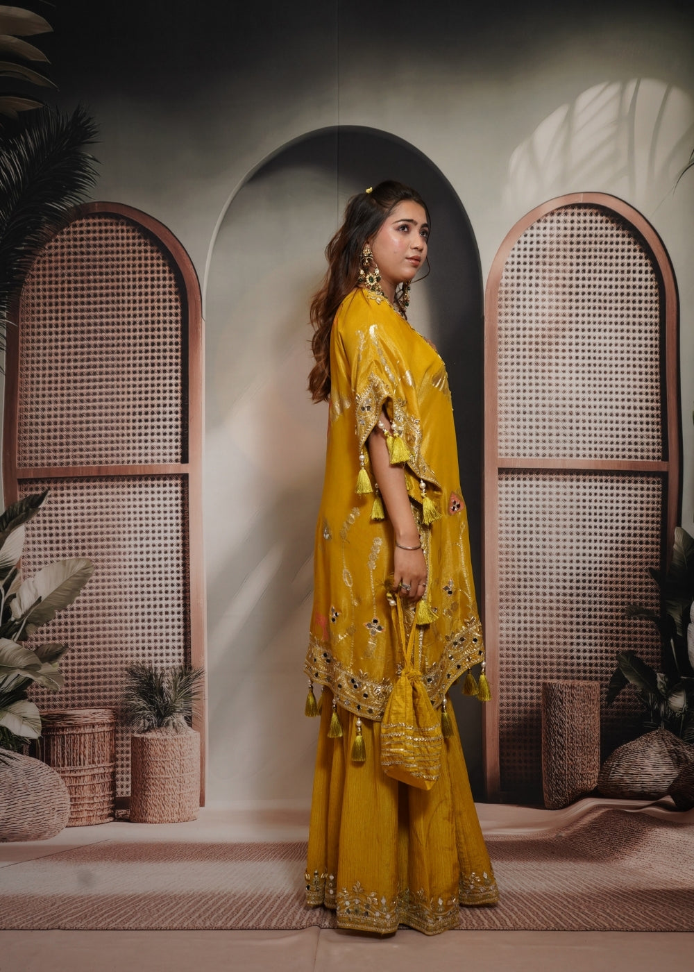 Patola Mustard yellow Kaftaan Set (Image)