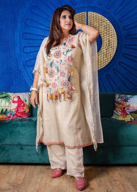 Naqsh Embroidered Co-ord Set with Tassels
